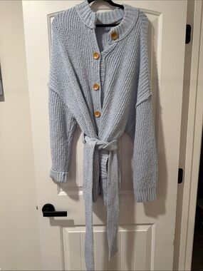 Free People Pale Blue Chunky Knit Sweater worn once size large